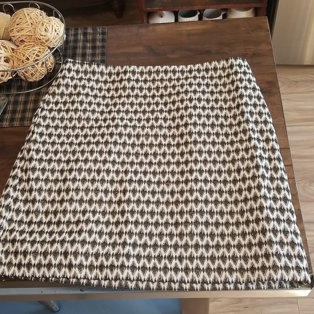 Loft Skirt Size 12 Petite New With Tags   Cream Black Gold Cotton Blend